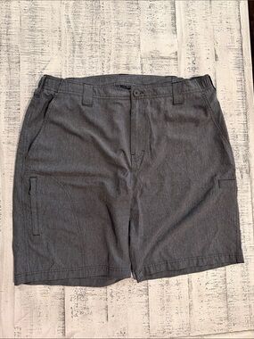Men's Gray Cargo Shorts with Elastic Side Panels